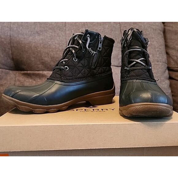 Sperry Duck Boot Black Waterproof Lace Up Quilted Women's Size 8M STS81733 - Picture 4 of 11